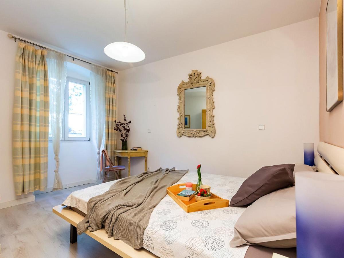 Apartment Anika Old Town ポレッチ エクステリア 写真